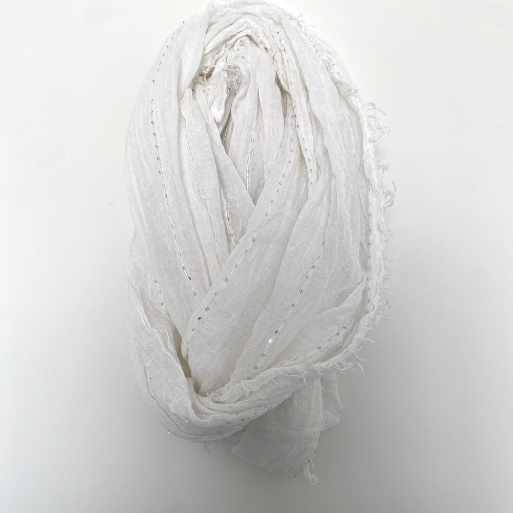 White infinity scarf
